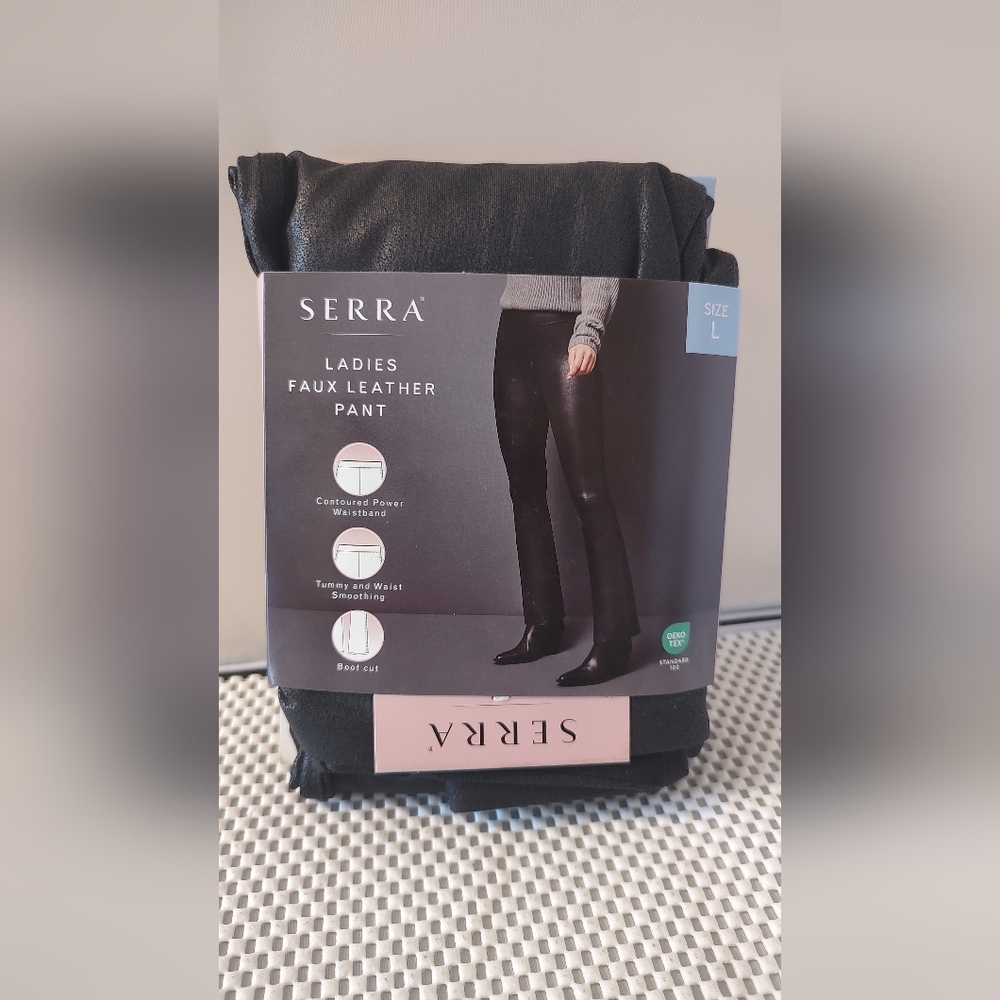 Serra Women's Size L (12-14) Faux Leather Pant  Black